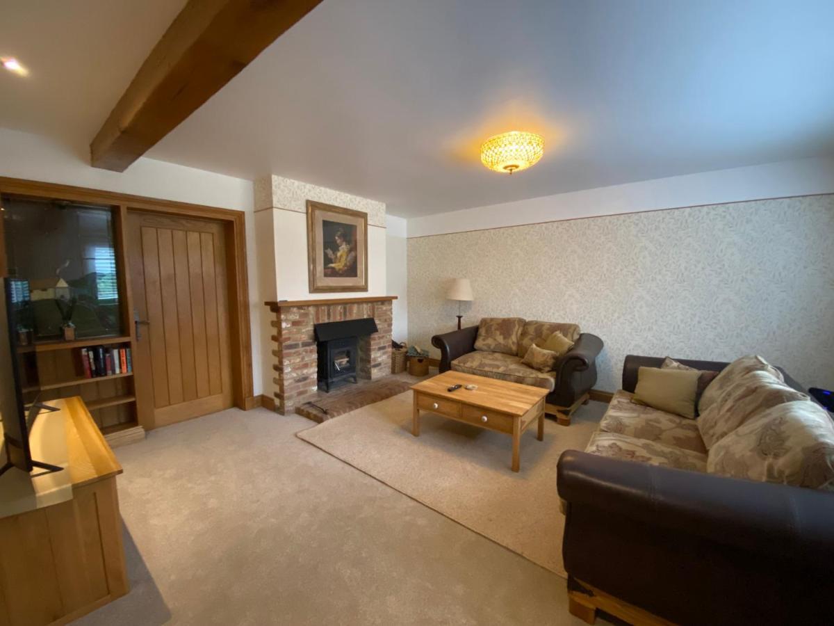 Mulberry Cottage Near Goodwood Chichester Exteriér fotografie